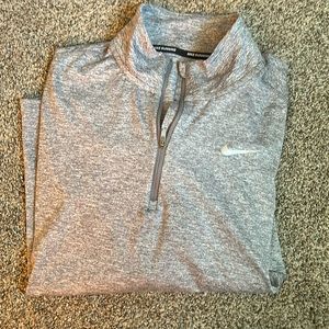 nike running women’s half zip